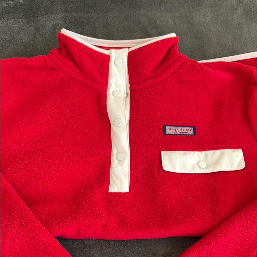 Vineyard Vines - Picture 2 of 5